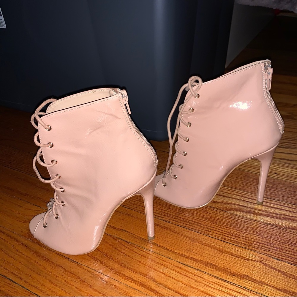 Some nude cute heels